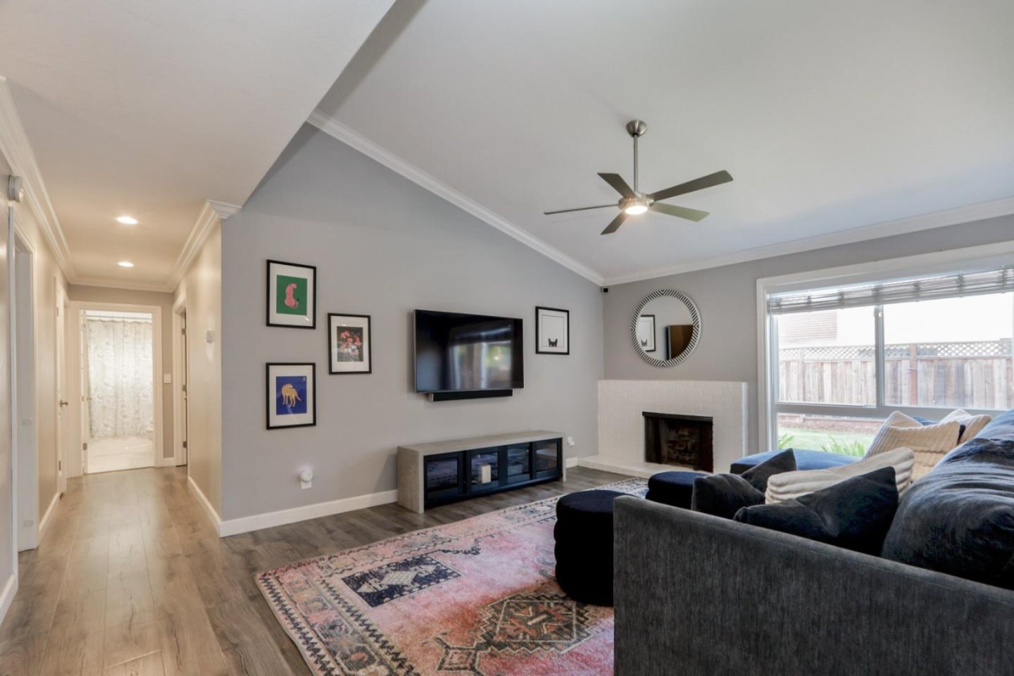 Detail Gallery Image 7 of 50 For 472 Meadow Dale Ct, San Jose,  CA 95136 - 3 Beds | 2 Baths