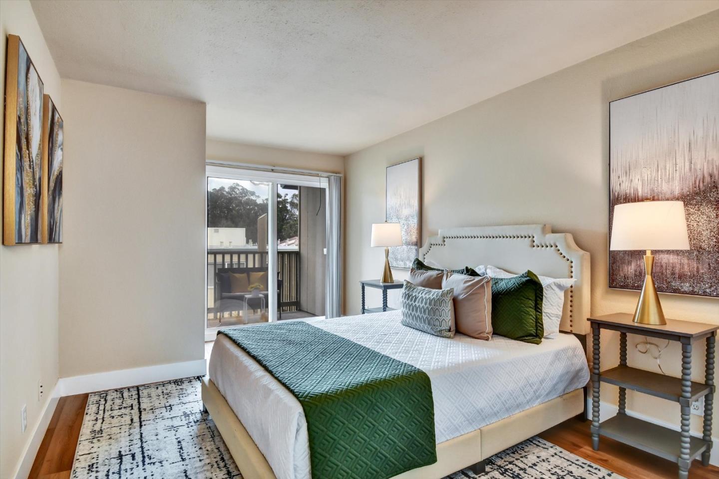 Detail Gallery Image 14 of 30 For 373 Half Moon Ln #306,  Daly City,  CA 94015 - 2 Beds | 1 Baths