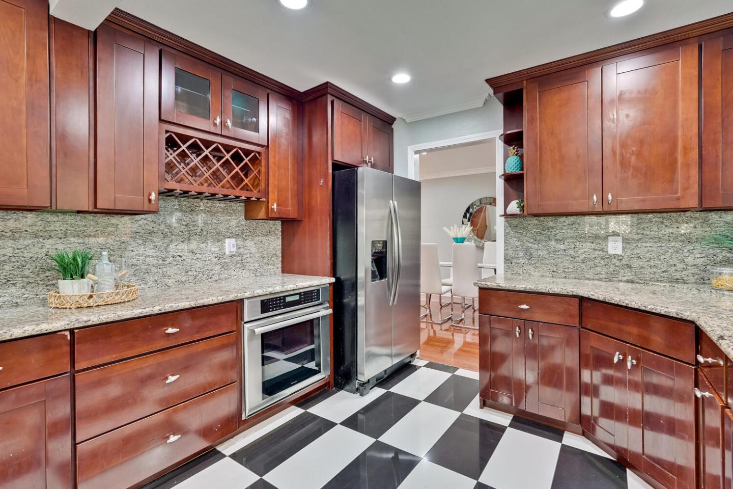 Detail Gallery Image 28 of 81 For 4611 Carmen Way, Union City,  CA 94587 - 4 Beds | 2/1 Baths