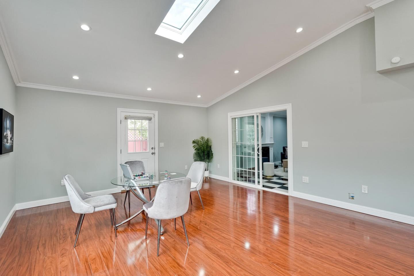 Detail Gallery Image 34 of 81 For 4611 Carmen Way, Union City,  CA 94587 - 4 Beds | 2/1 Baths