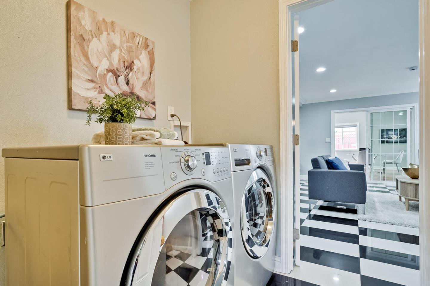 Detail Gallery Image 67 of 81 For 4611 Carmen Way, Union City,  CA 94587 - 4 Beds | 2/1 Baths