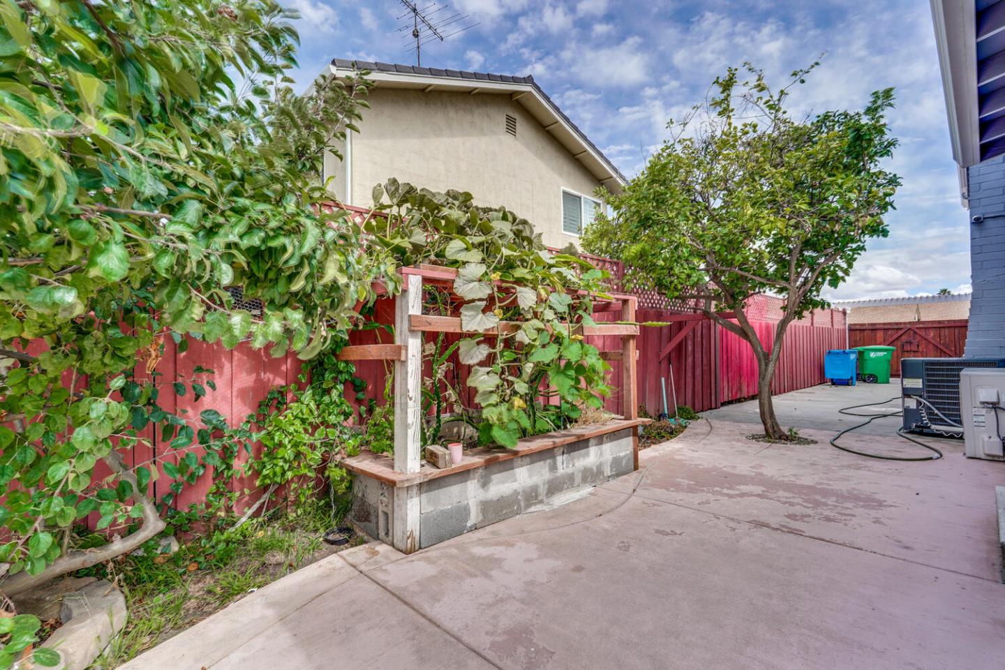 Detail Gallery Image 78 of 81 For 4611 Carmen Way, Union City,  CA 94587 - 4 Beds | 2/1 Baths