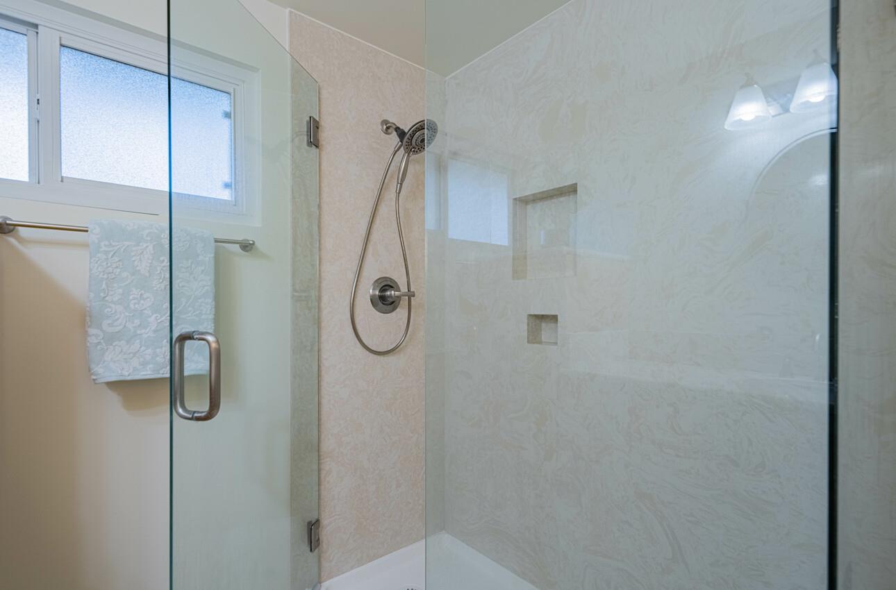 Detail Gallery Image 29 of 39 For 22720 Picador Dr, Salinas,  CA 93908 - 5 Beds | 3 Baths