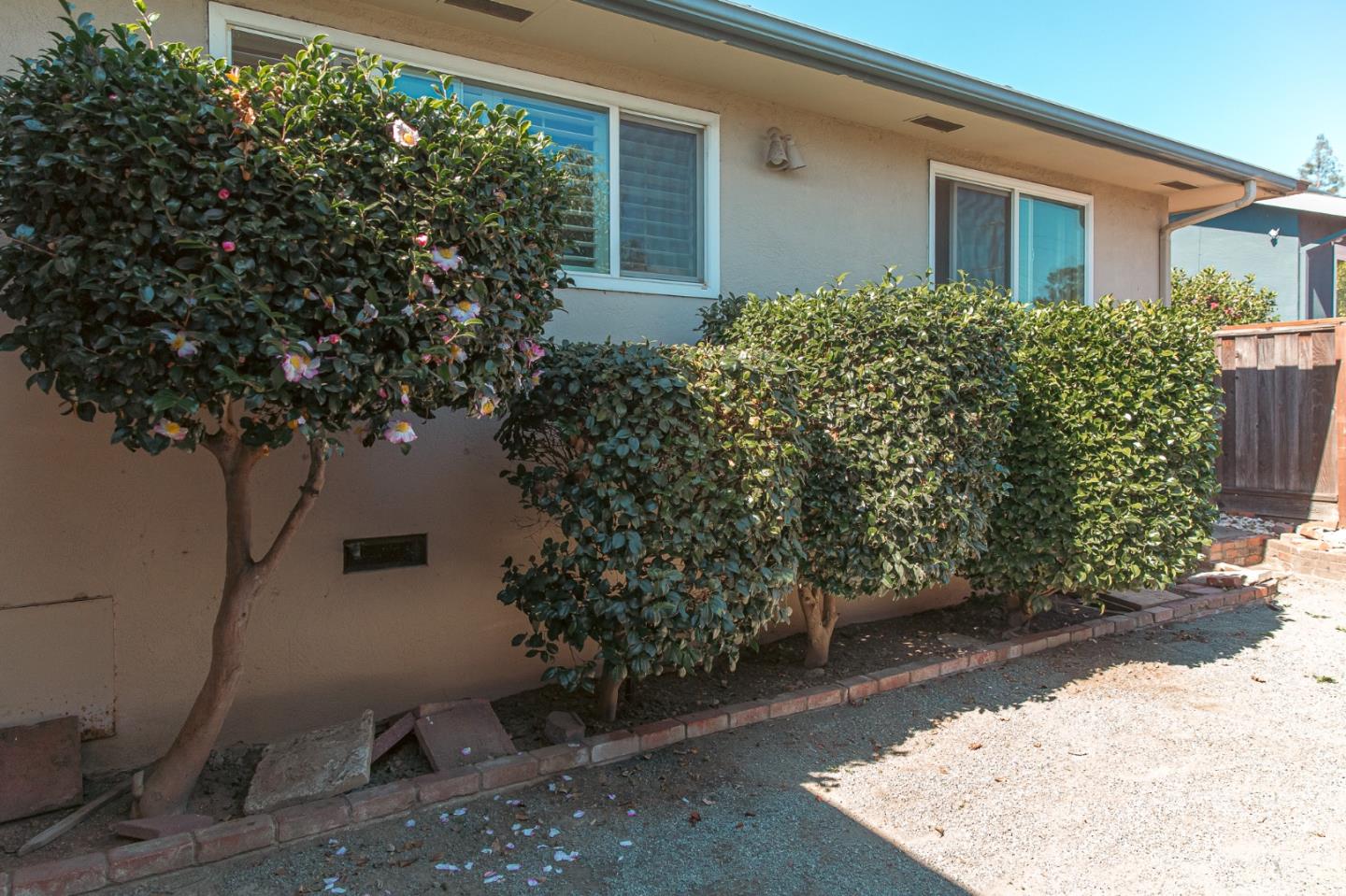 Detail Gallery Image 28 of 52 For 3938 Bonsai Pl, Castro Valley,  CA 94546 - 3 Beds | 2 Baths