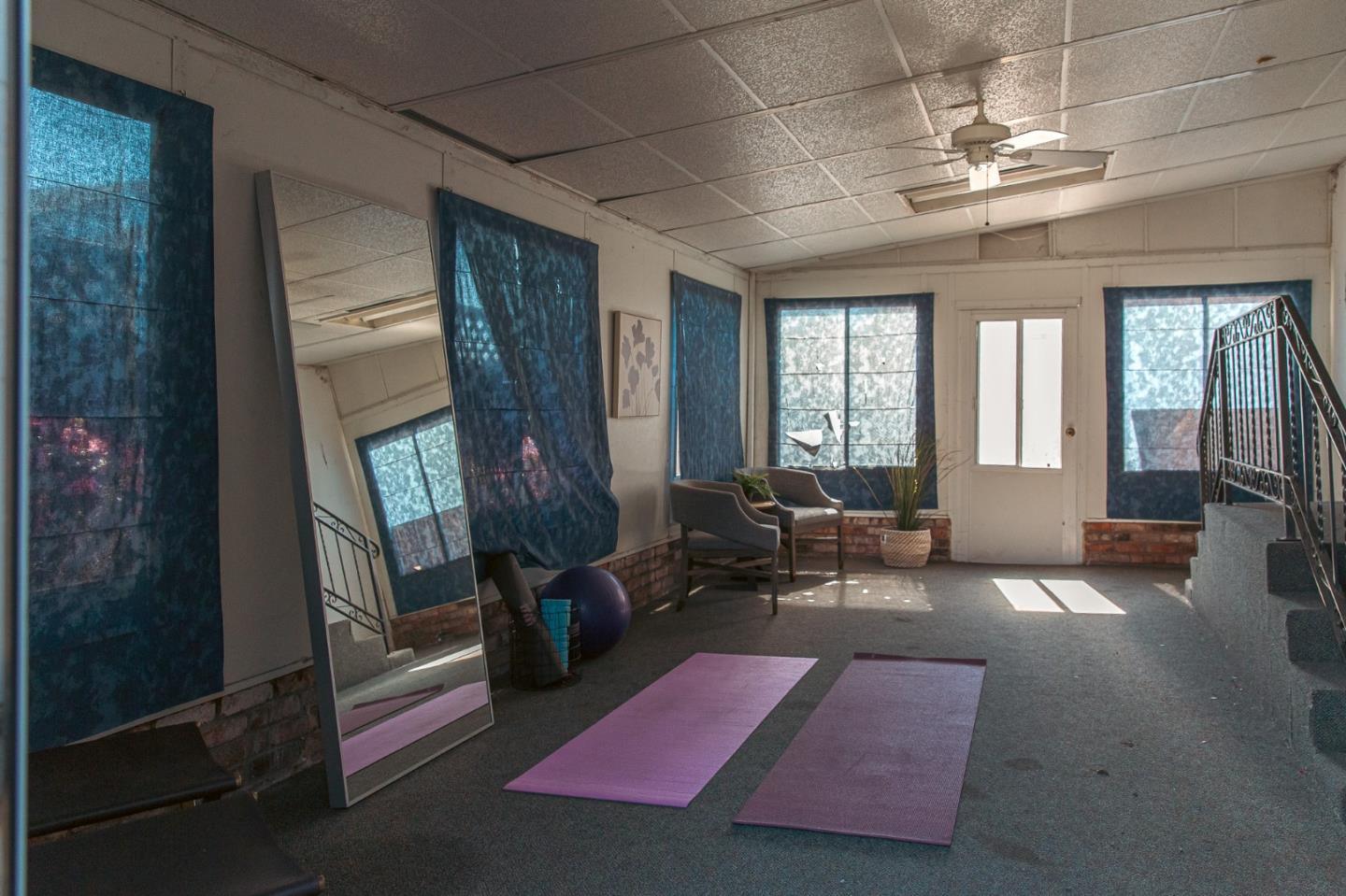 Detail Gallery Image 31 of 52 For 3938 Bonsai Pl, Castro Valley,  CA 94546 - 3 Beds | 2 Baths