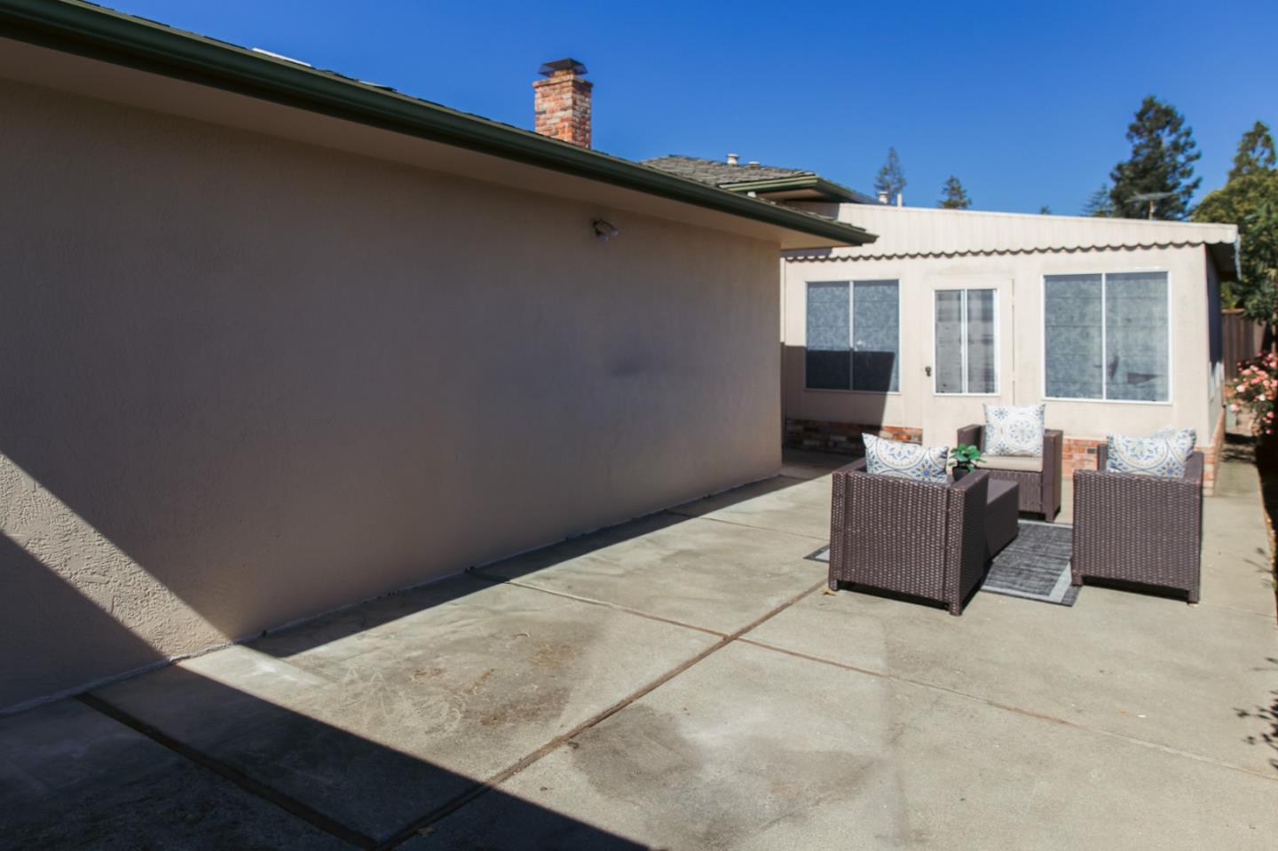 Detail Gallery Image 33 of 52 For 3938 Bonsai Pl, Castro Valley,  CA 94546 - 3 Beds | 2 Baths