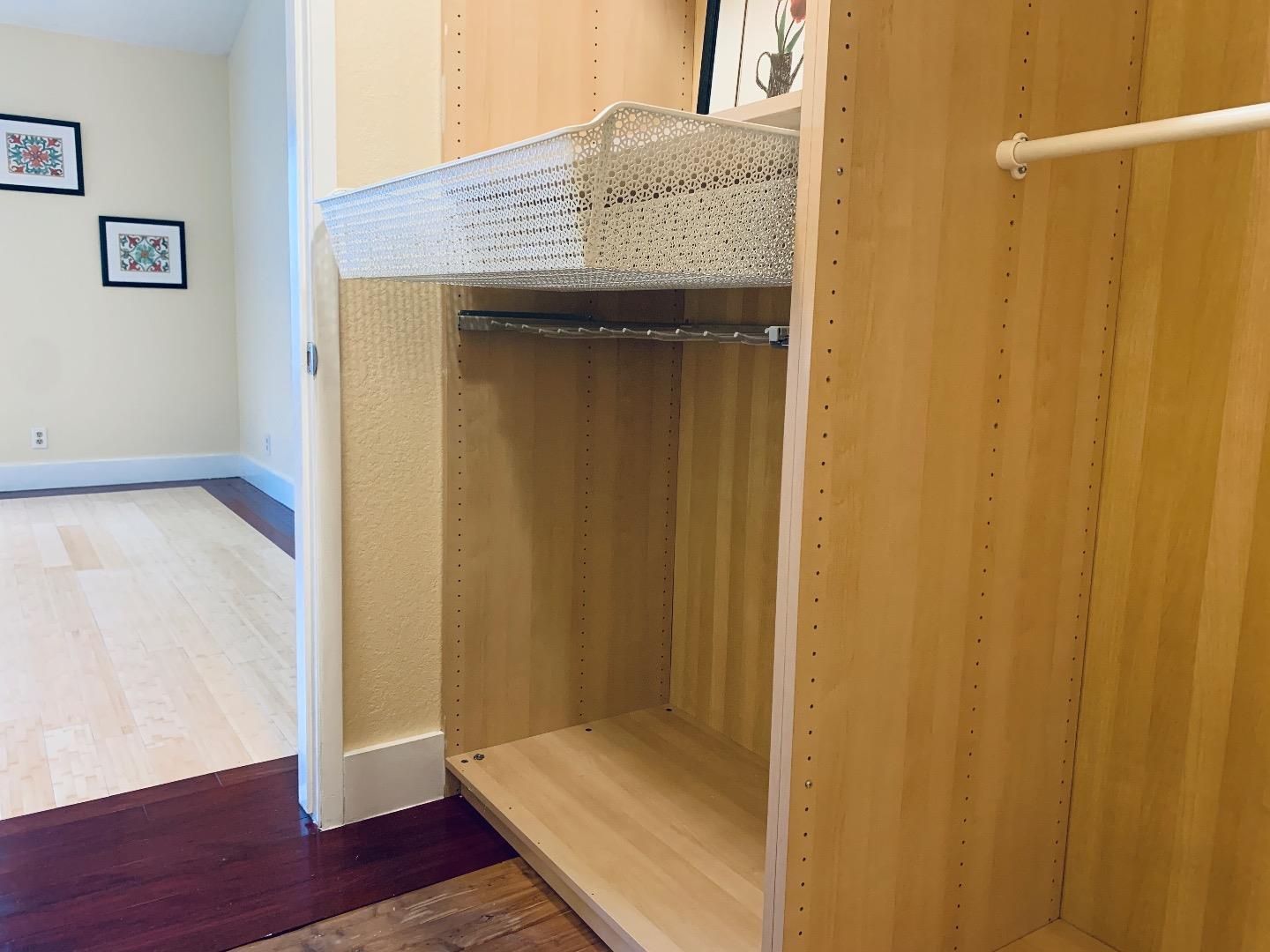 Detail Gallery Image 11 of 21 For 4570 Waterville Dr, San Jose,  CA 95118 - 1 Beds | 1 Baths