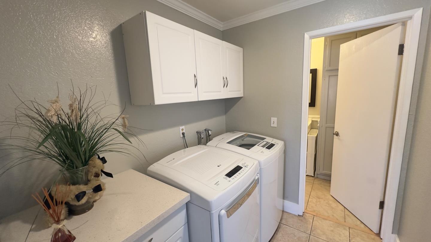 Detail Gallery Image 16 of 21 For 4570 Waterville Dr, San Jose,  CA 95118 - 1 Beds | 1 Baths