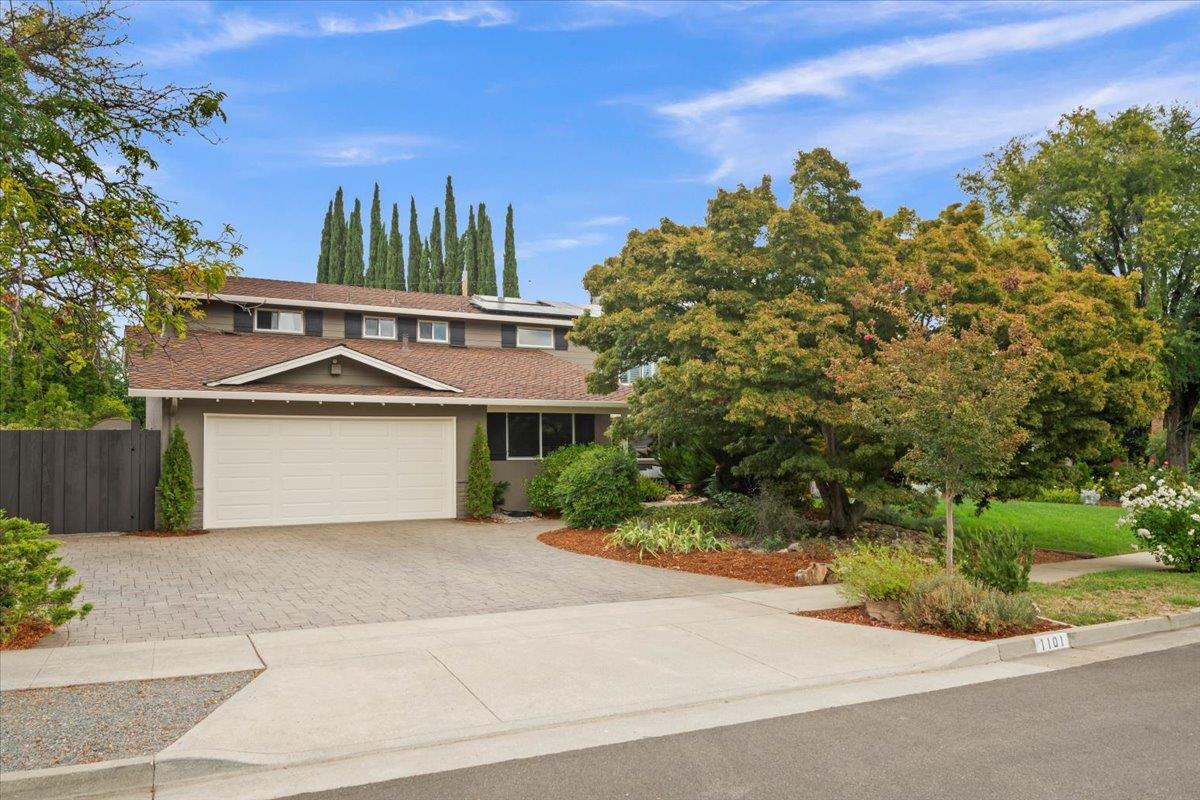 Detail Gallery Image 3 of 56 For 1101 Culligan Blvd, San Jose,  CA 95120 - 4 Beds | 3/1 Baths