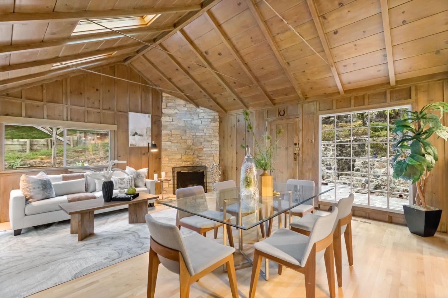 Detail Gallery Image 16 of 63 For 1019 Los Trancos Rd, Portola Valley,  CA 94028 - 3 Beds | 2 Baths