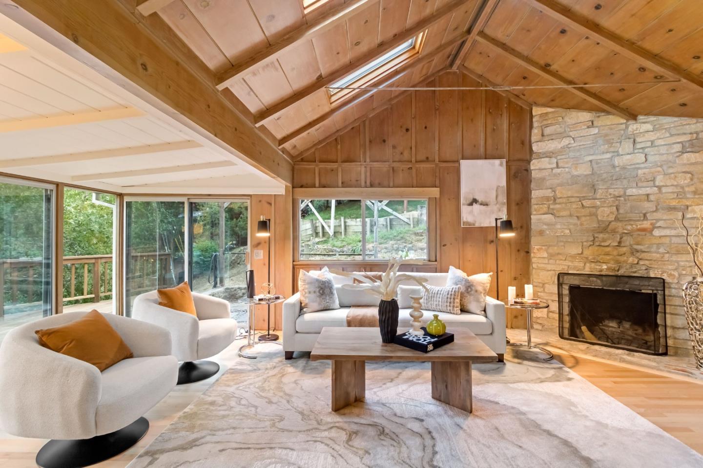 Detail Gallery Image 17 of 63 For 1019 Los Trancos Rd, Portola Valley,  CA 94028 - 3 Beds | 2 Baths