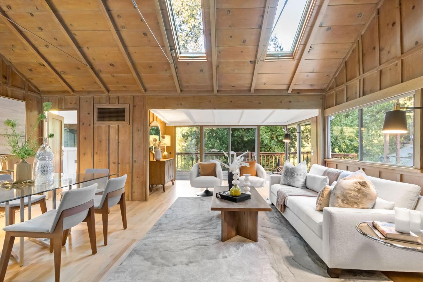 Detail Gallery Image 19 of 63 For 1019 Los Trancos Rd, Portola Valley,  CA 94028 - 3 Beds | 2 Baths