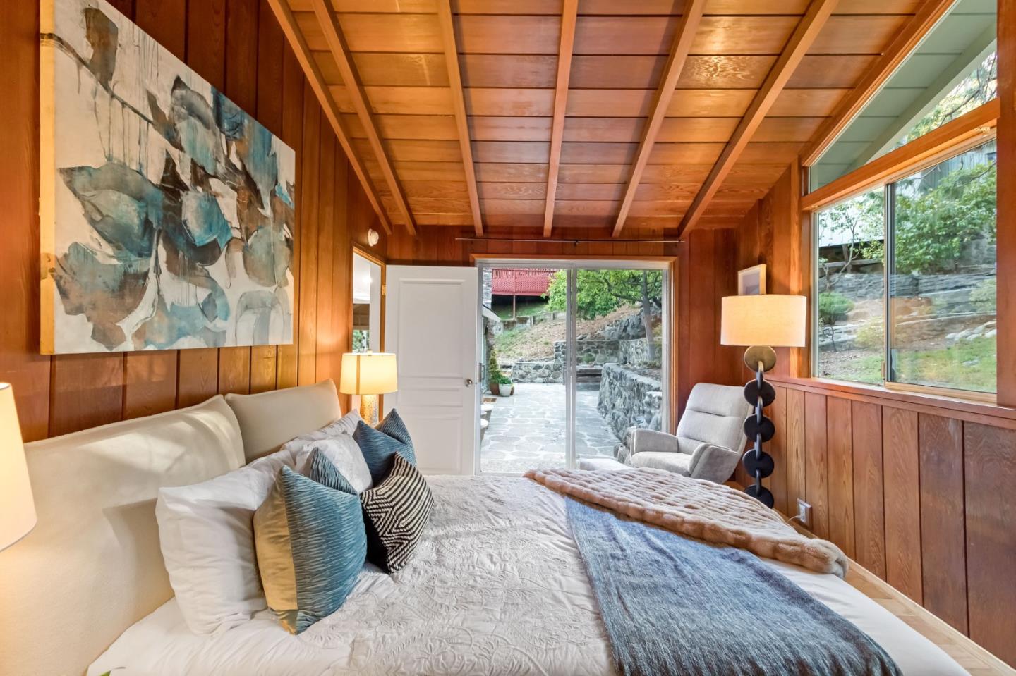 Detail Gallery Image 30 of 63 For 1019 Los Trancos Rd, Portola Valley,  CA 94028 - 3 Beds | 2 Baths