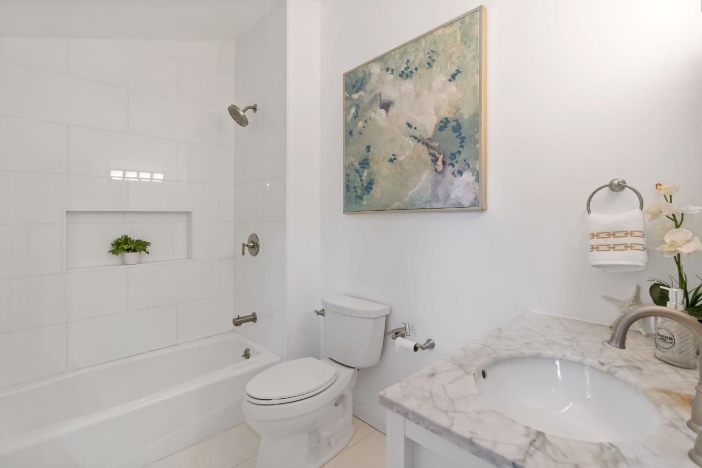 Detail Gallery Image 35 of 63 For 1019 Los Trancos Rd, Portola Valley,  CA 94028 - 3 Beds | 2 Baths