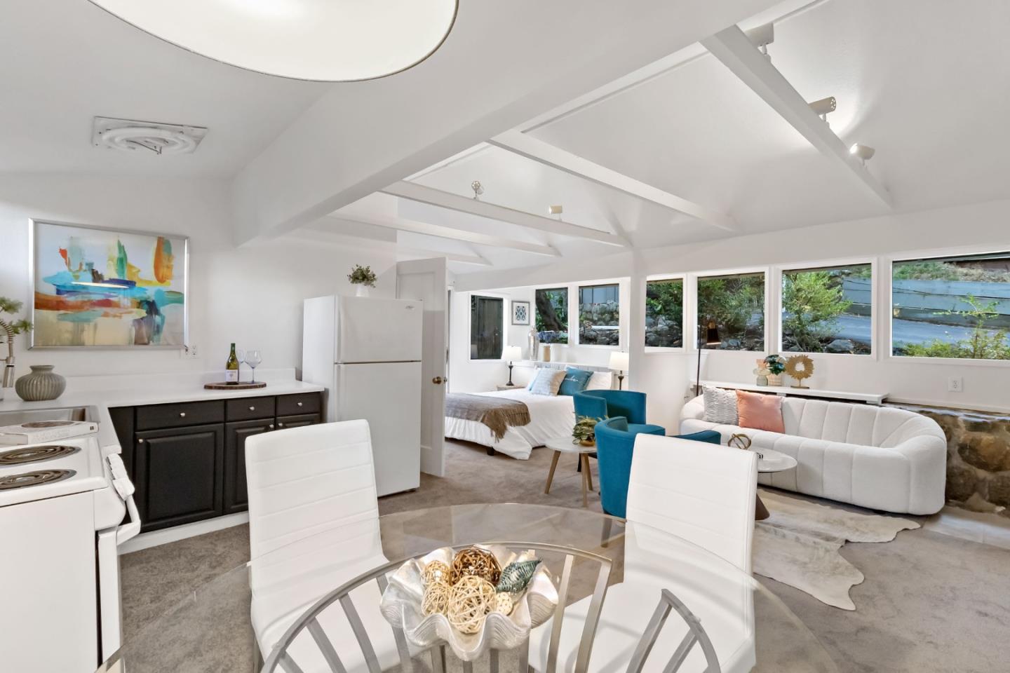 Detail Gallery Image 52 of 63 For 1019 Los Trancos Rd, Portola Valley,  CA 94028 - 3 Beds | 2 Baths