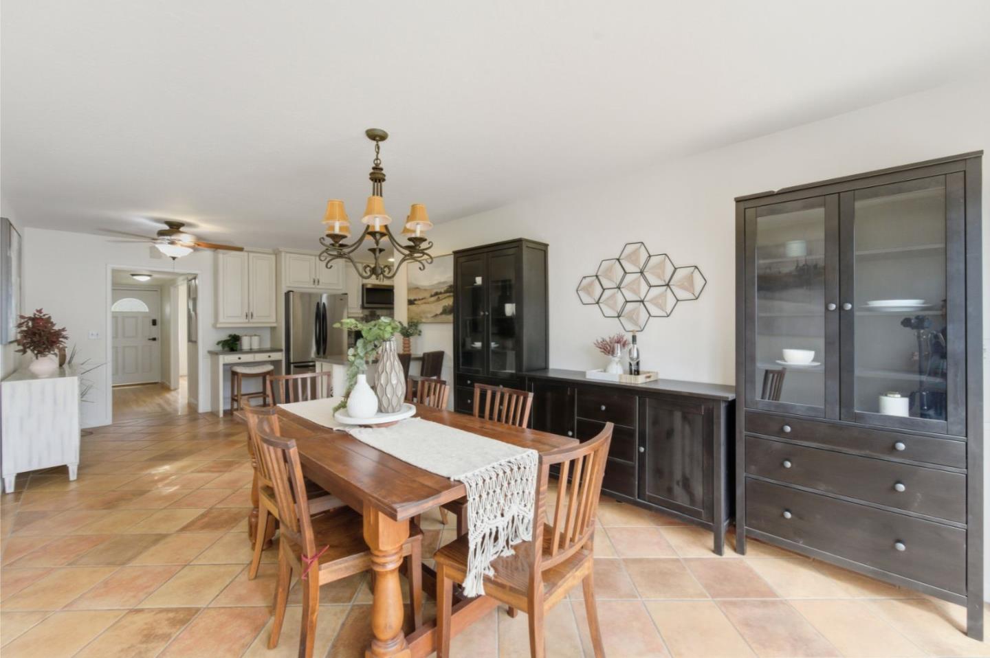 Detail Gallery Image 14 of 26 For 1828 Nestorita Way, San Jose,  CA 95124 - 3 Beds | 2 Baths