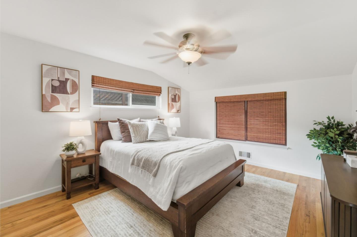 Detail Gallery Image 15 of 26 For 1828 Nestorita Way, San Jose,  CA 95124 - 3 Beds | 2 Baths