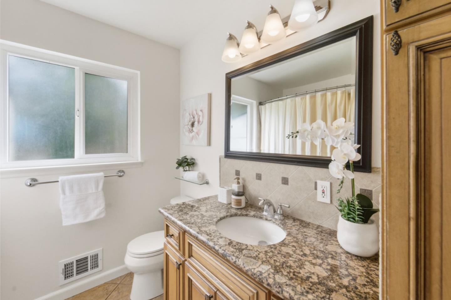 Detail Gallery Image 17 of 26 For 1828 Nestorita Way, San Jose,  CA 95124 - 3 Beds | 2 Baths