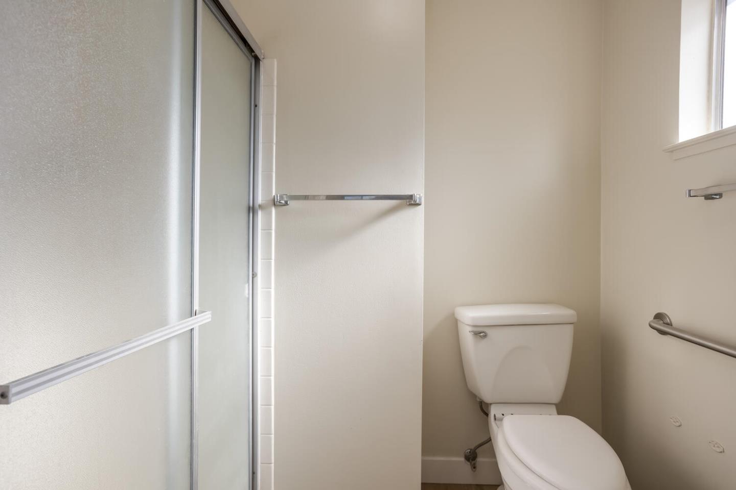 Detail Gallery Image 19 of 31 For 898 Pepper Tree Ct, Santa Clara,  CA 95051 - 4 Beds | 2/1 Baths