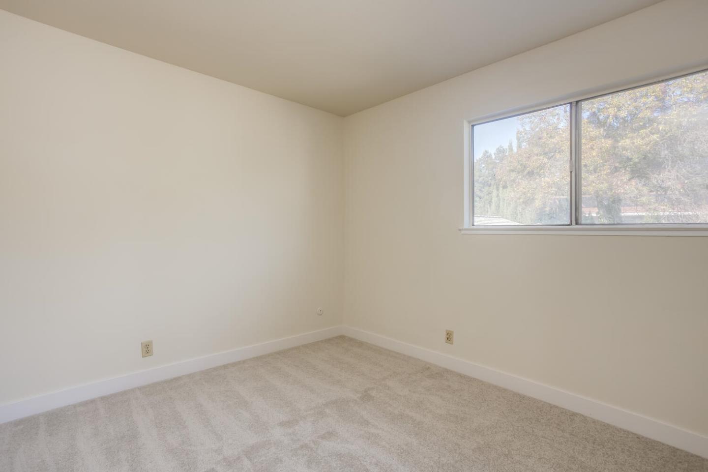 Detail Gallery Image 24 of 31 For 898 Pepper Tree Ct, Santa Clara,  CA 95051 - 4 Beds | 2/1 Baths