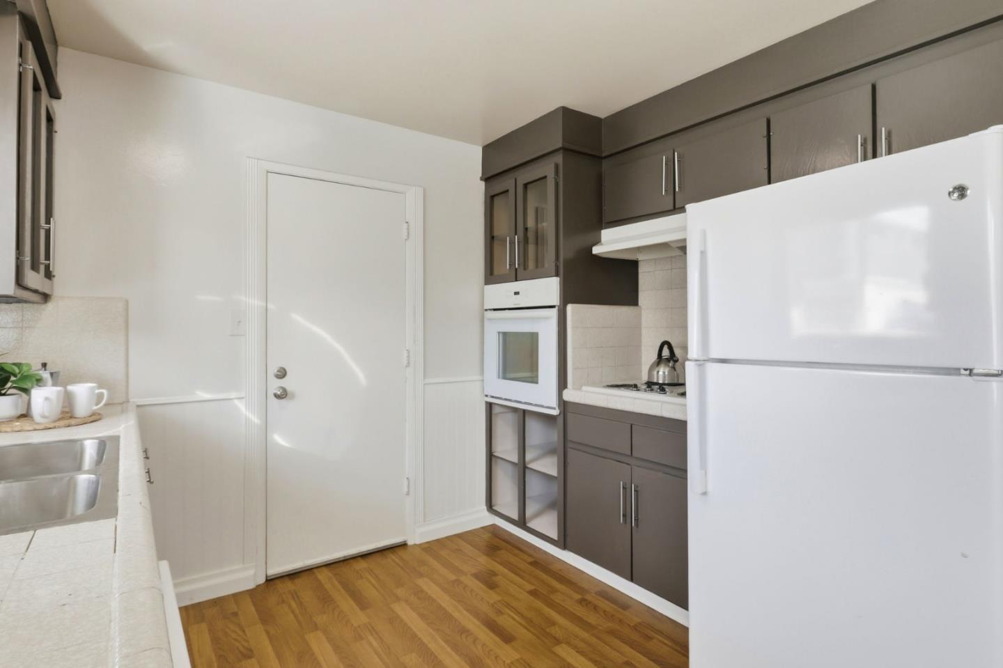 Detail Gallery Image 18 of 61 For 2854 Regnart Way, Santa Clara,  CA 95051 - 6 Beds | 4 Baths