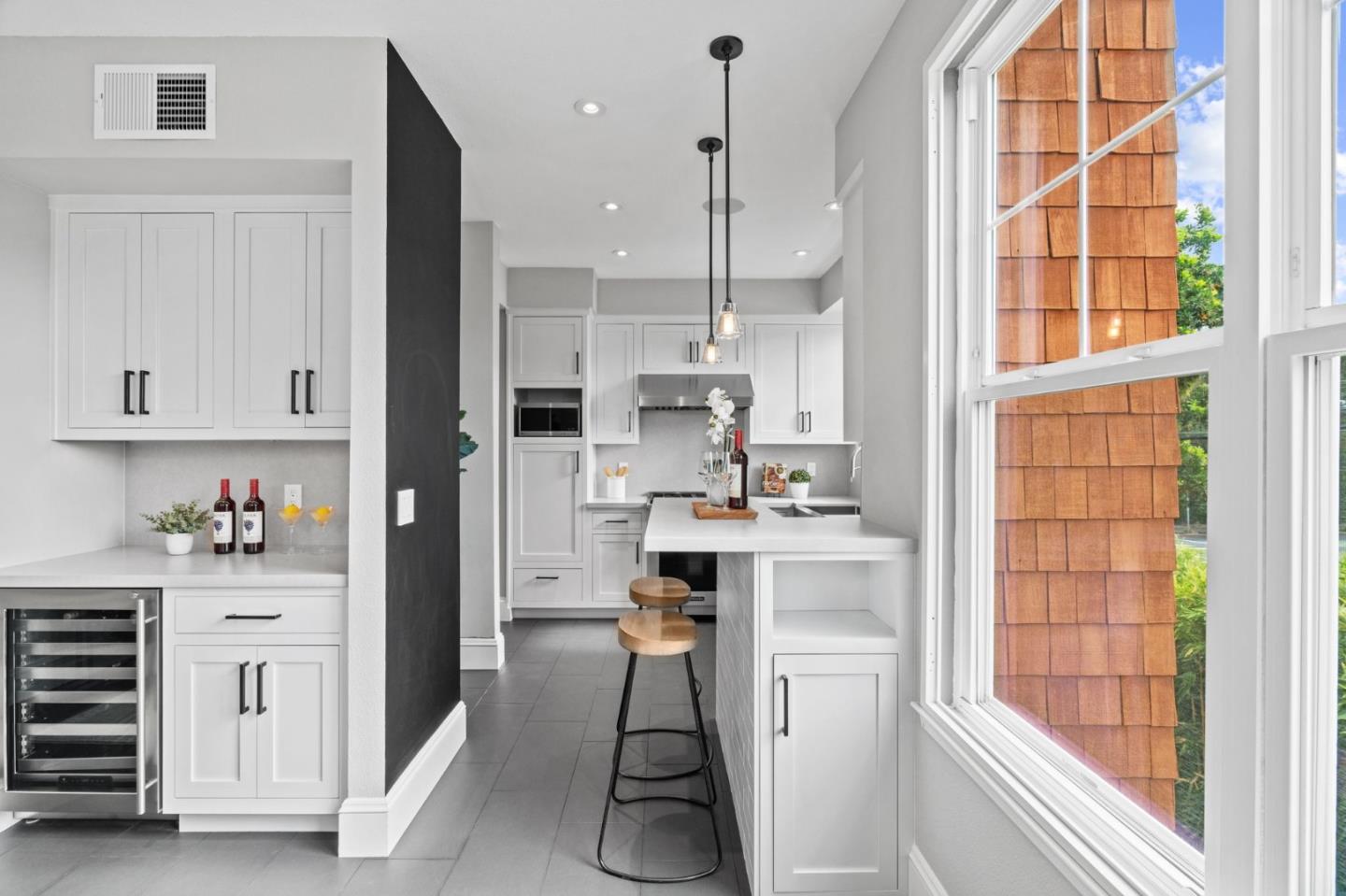 Detail Gallery Image 12 of 56 For 320 S Humboldt St, San Mateo,  CA 94401 - 2 Beds | 2/1 Baths