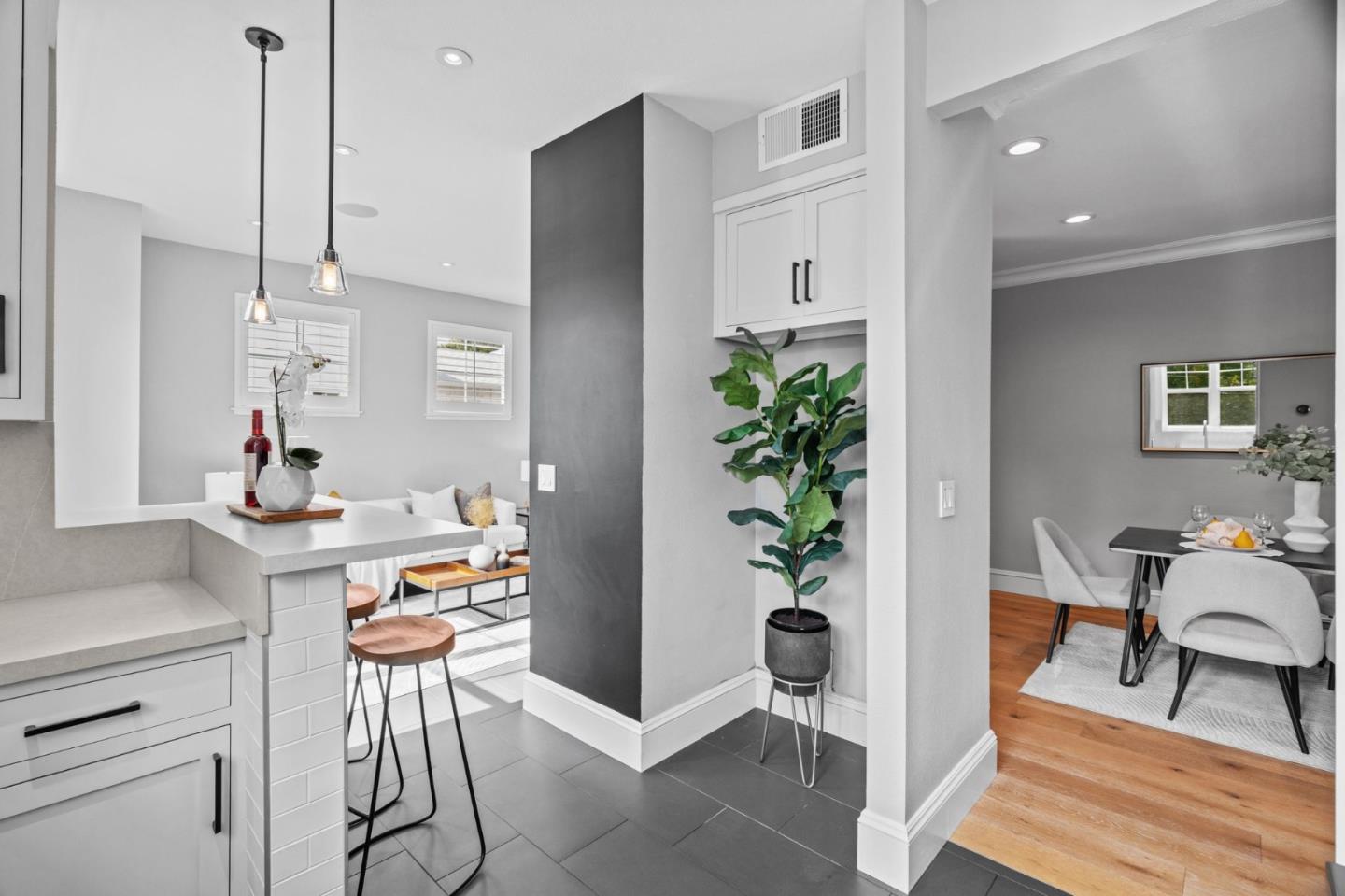 Detail Gallery Image 13 of 56 For 320 S Humboldt St, San Mateo,  CA 94401 - 2 Beds | 2/1 Baths