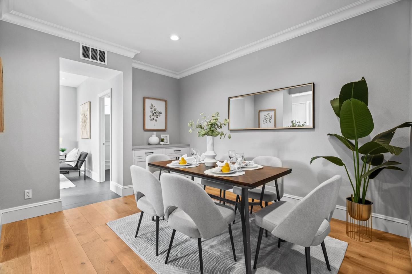 Detail Gallery Image 18 of 56 For 320 S Humboldt St, San Mateo,  CA 94401 - 2 Beds | 2/1 Baths