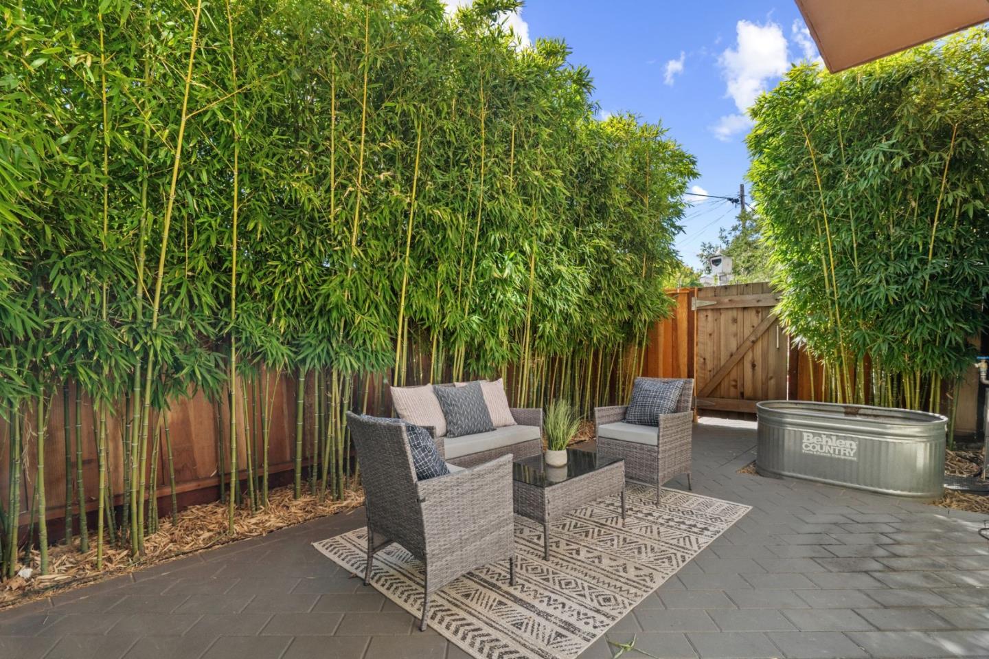 Detail Gallery Image 35 of 56 For 320 S Humboldt St, San Mateo,  CA 94401 - 2 Beds | 2/1 Baths