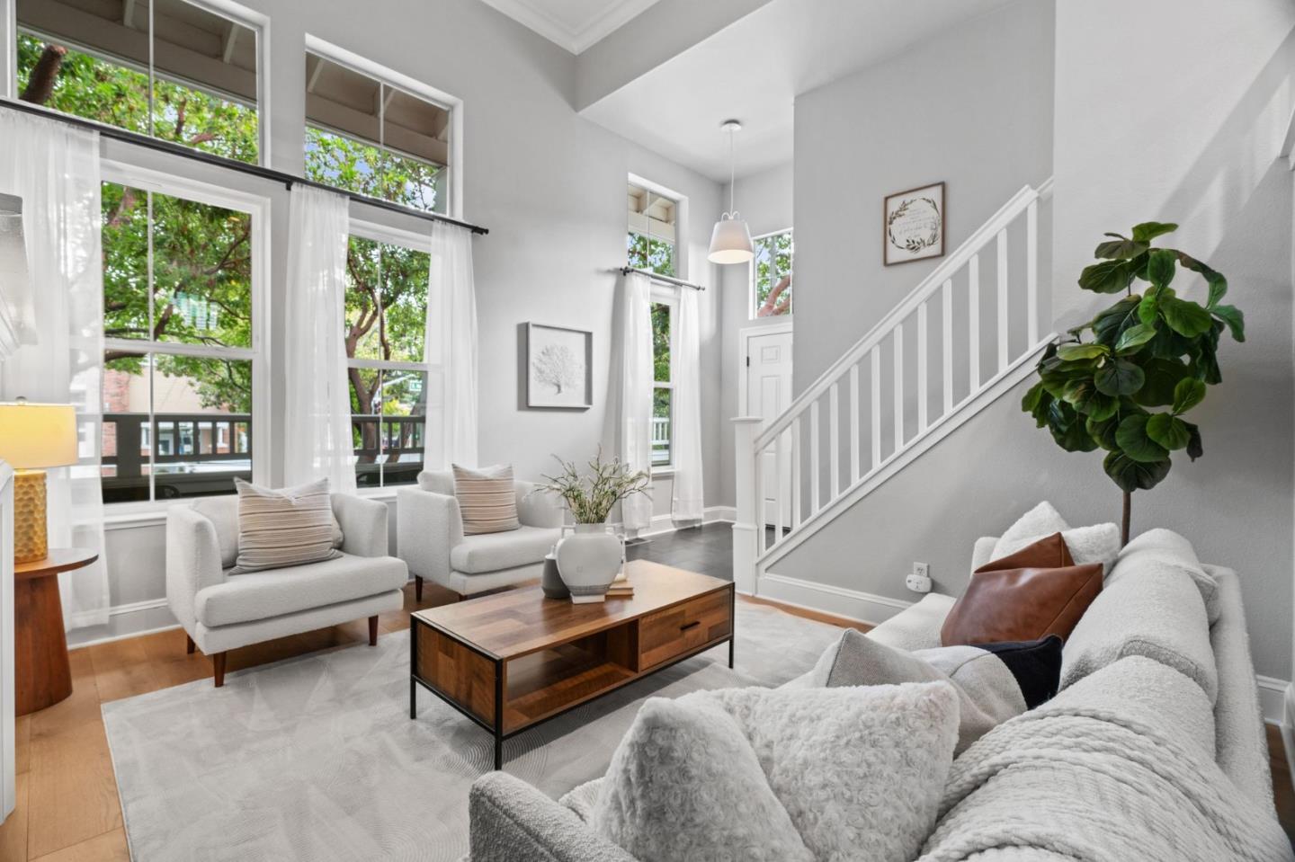 Detail Gallery Image 4 of 56 For 320 S Humboldt St, San Mateo,  CA 94401 - 2 Beds | 2/1 Baths