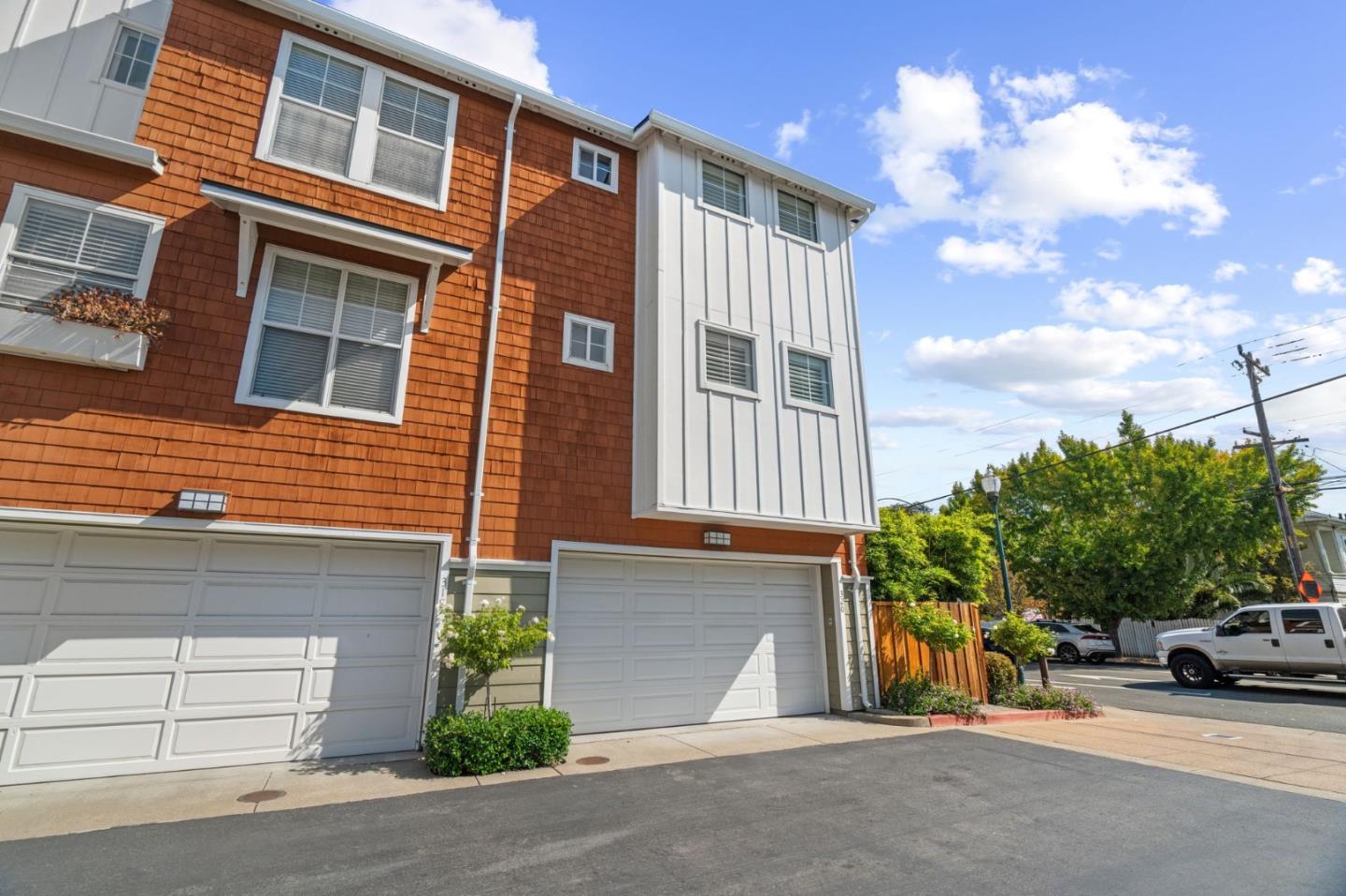 Detail Gallery Image 44 of 56 For 320 S Humboldt St, San Mateo,  CA 94401 - 2 Beds | 2/1 Baths