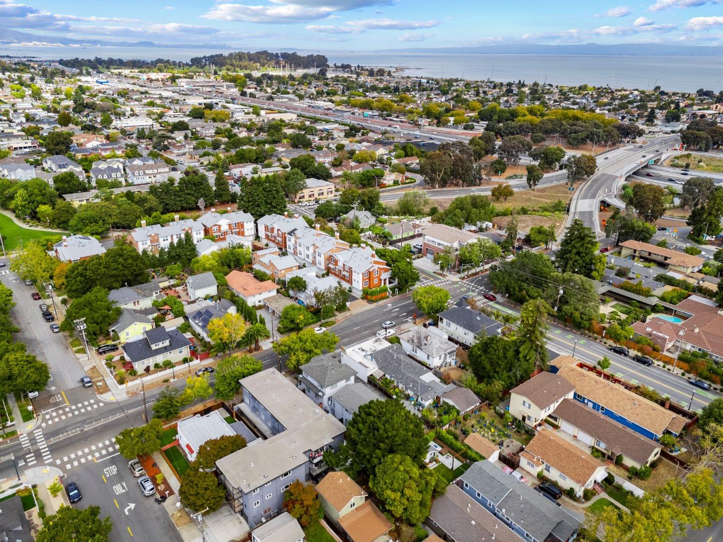 Detail Gallery Image 45 of 56 For 320 S Humboldt St, San Mateo,  CA 94401 - 2 Beds | 2/1 Baths