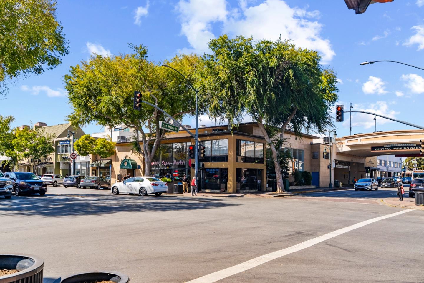 Detail Gallery Image 50 of 56 For 320 S Humboldt St, San Mateo,  CA 94401 - 2 Beds | 2/1 Baths