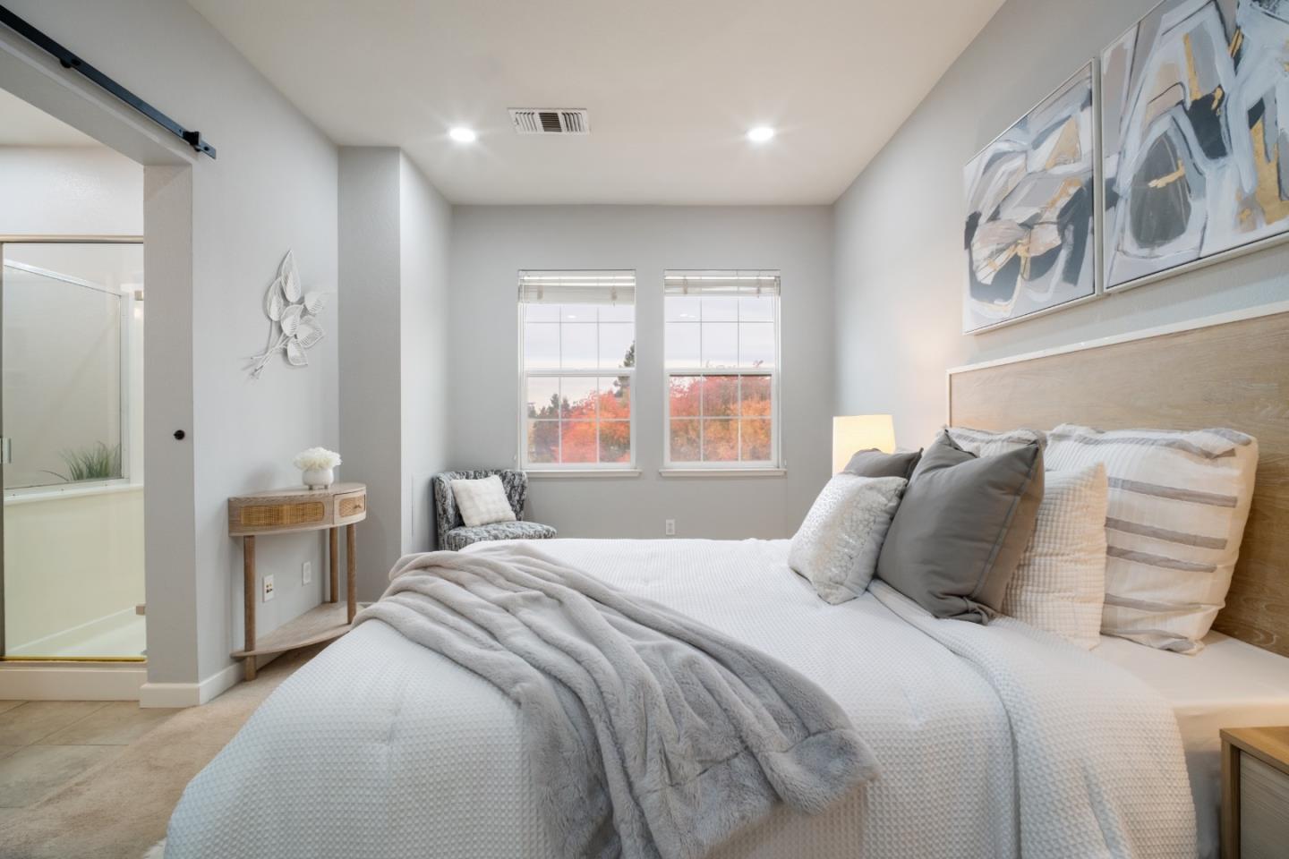 Detail Gallery Image 16 of 28 For 557 Montego Ter, Sunnyvale,  CA 94089 - 3 Beds | 2/1 Baths