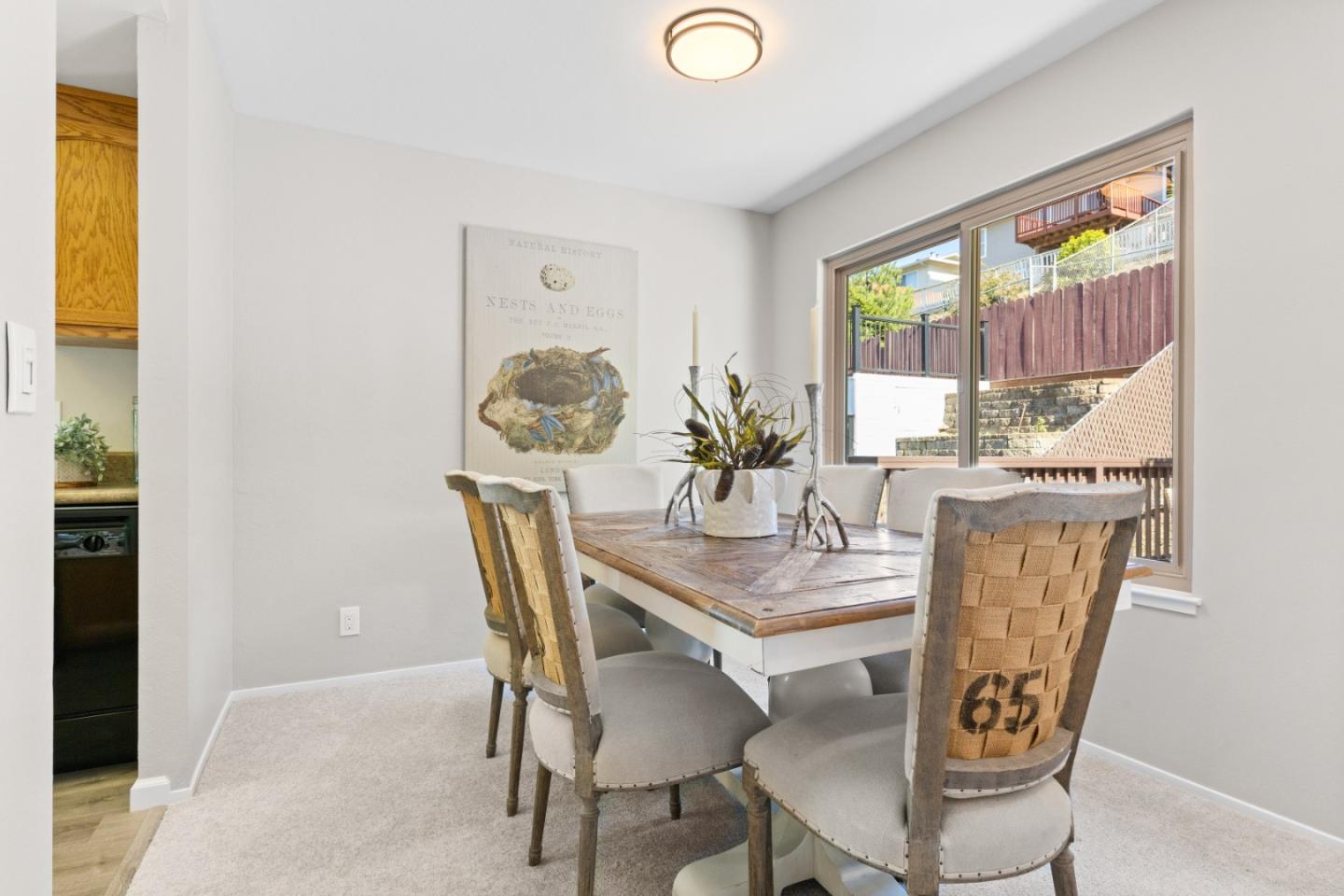 Detail Gallery Image 12 of 28 For 1136 Oddstad Blvd, Pacifica,  CA 94044 - 4 Beds | 3 Baths