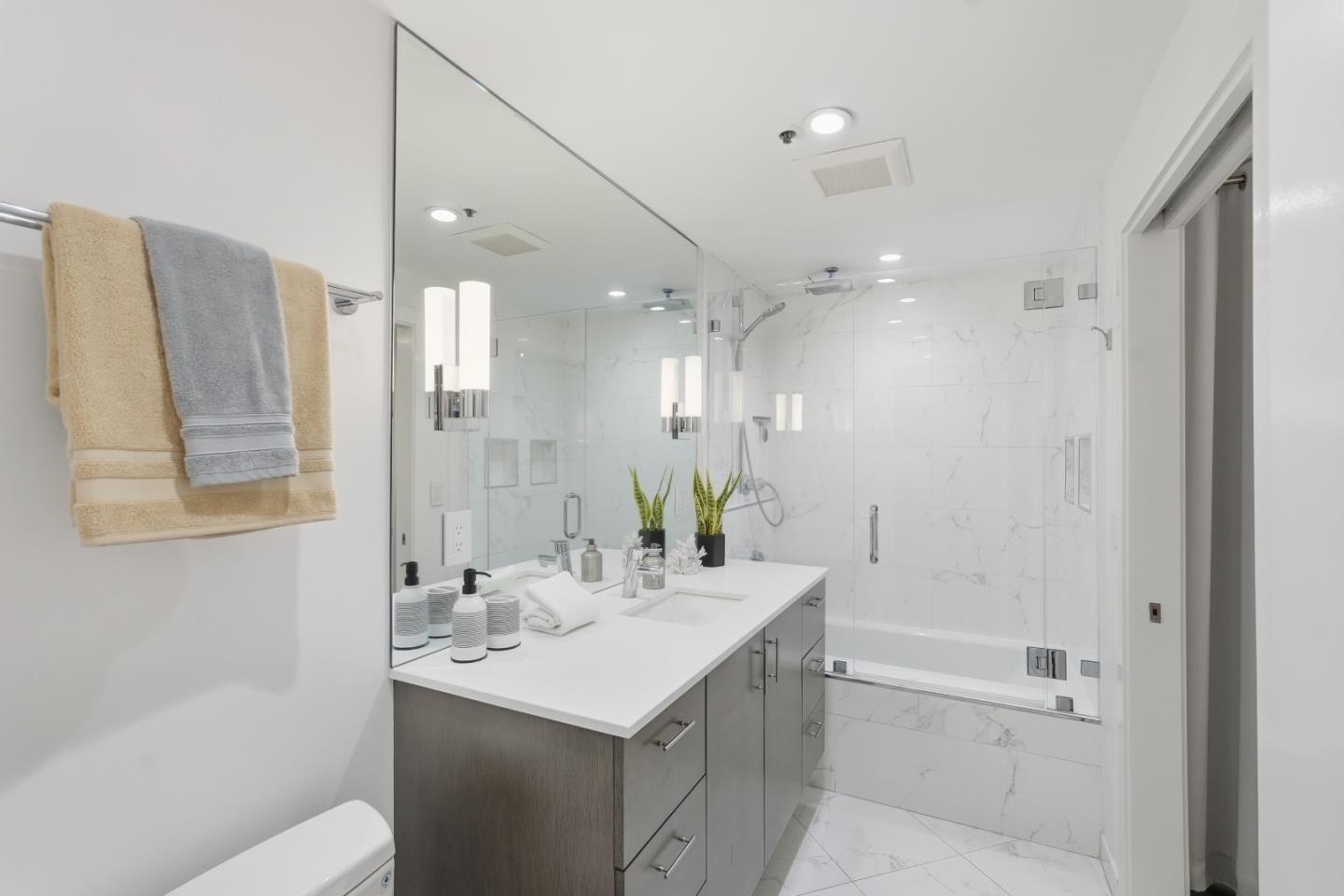 Detail Gallery Image 15 of 20 For 97 E Saint James St #26,  San Jose,  CA 95112 - 1 Beds | 1 Baths