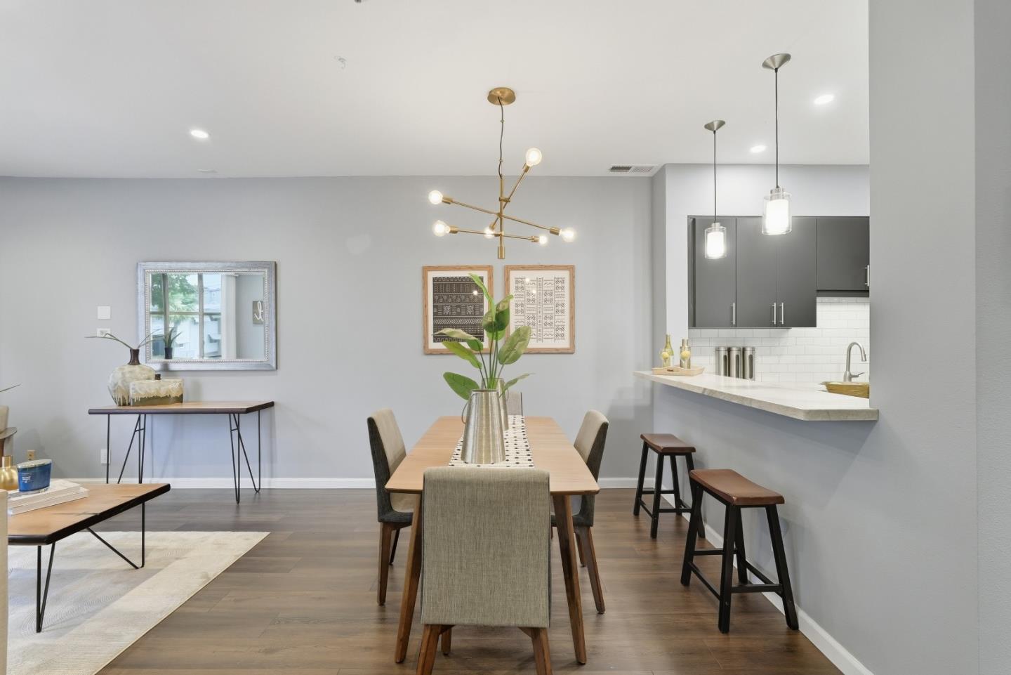 Detail Gallery Image 6 of 20 For 97 E Saint James St #26,  San Jose,  CA 95112 - 1 Beds | 1 Baths