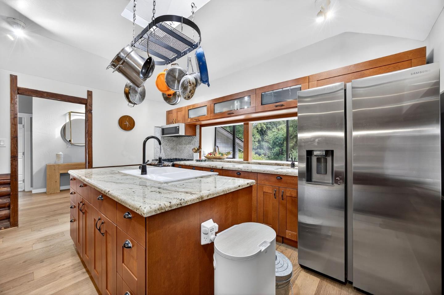 Detail Gallery Image 15 of 49 For 21860 Bear Creek Way, Los Gatos,  CA 95033 - 4 Beds | 3/1 Baths