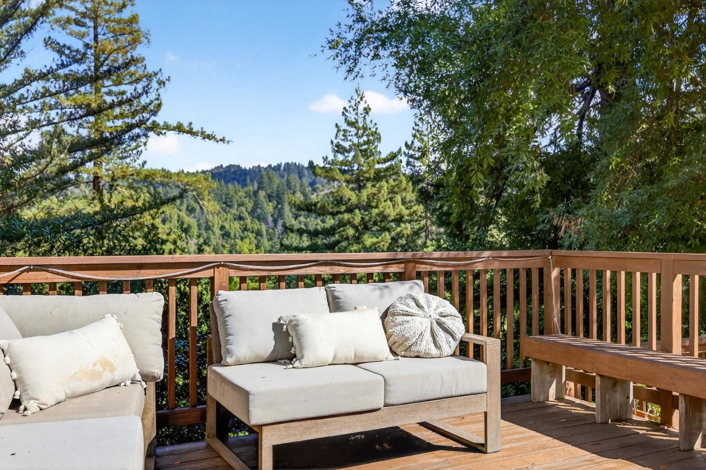 Detail Gallery Image 26 of 49 For 21860 Bear Creek Way, Los Gatos,  CA 95033 - 4 Beds | 3/1 Baths