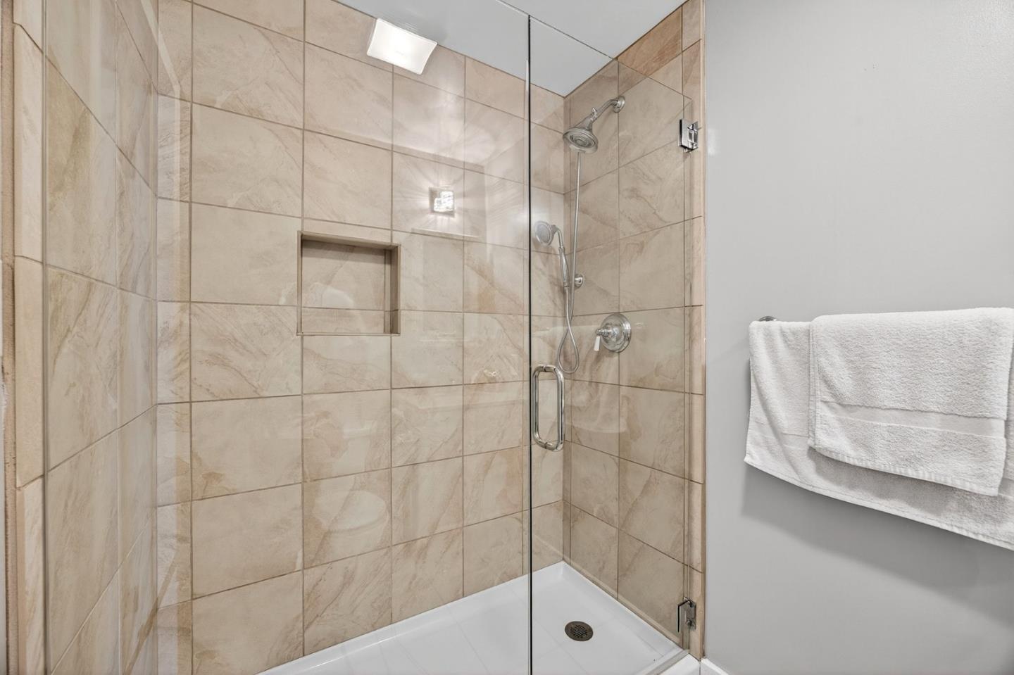 Detail Gallery Image 37 of 49 For 21860 Bear Creek Way, Los Gatos,  CA 95033 - 4 Beds | 3/1 Baths