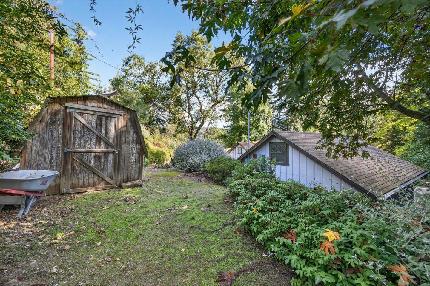 Detail Gallery Image 39 of 49 For 21860 Bear Creek Way, Los Gatos,  CA 95033 - 4 Beds | 3/1 Baths