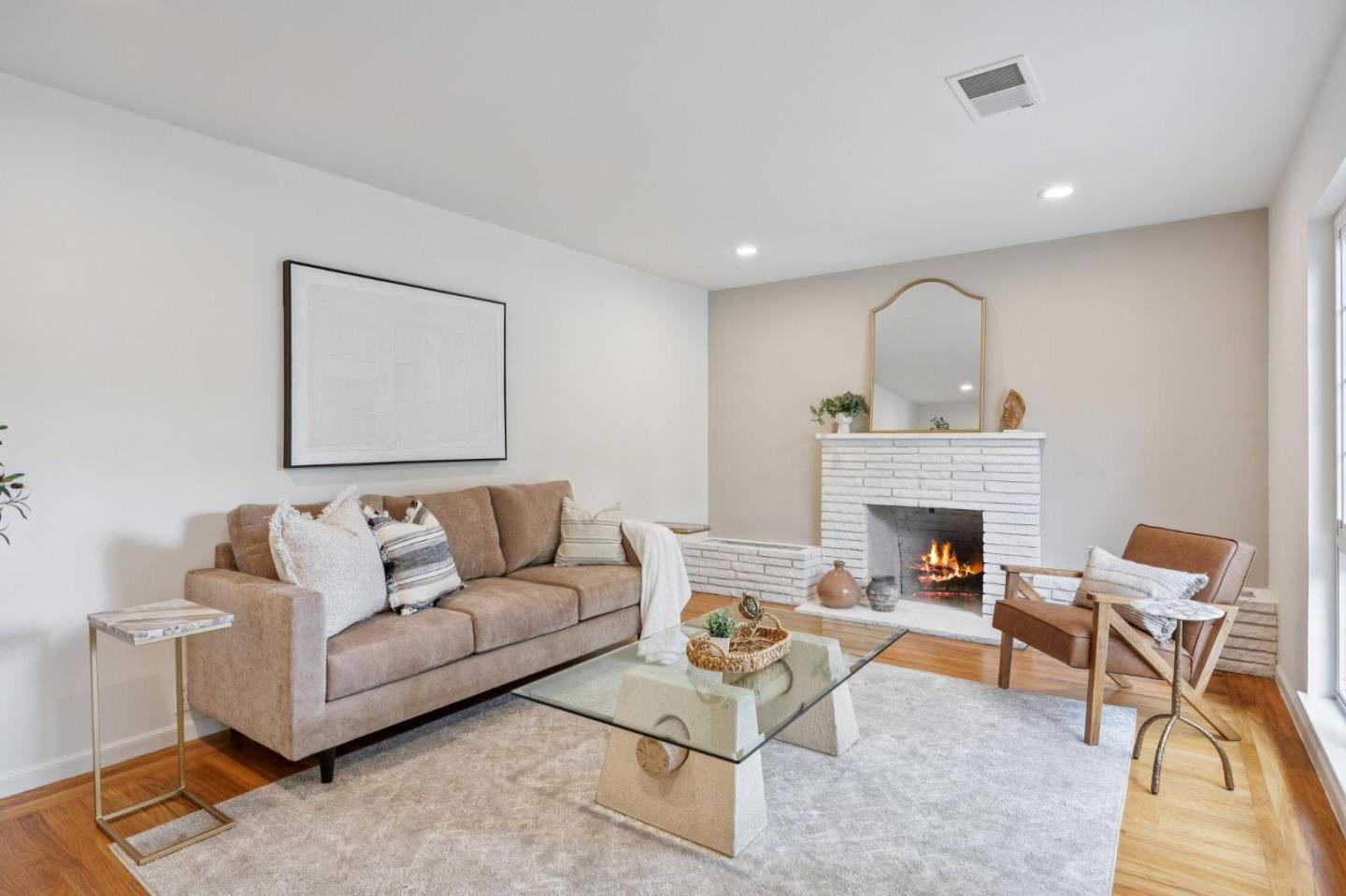 Detail Gallery Image 12 of 112 For 766 N Redwood Ave, San Jose,  CA 95128 - 3 Beds | 2 Baths