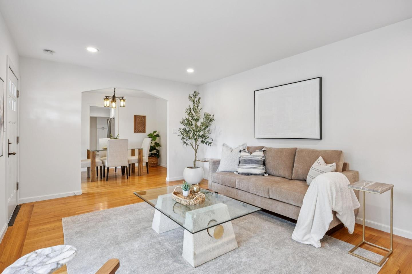 Detail Gallery Image 18 of 112 For 766 N Redwood Ave, San Jose,  CA 95128 - 3 Beds | 2 Baths