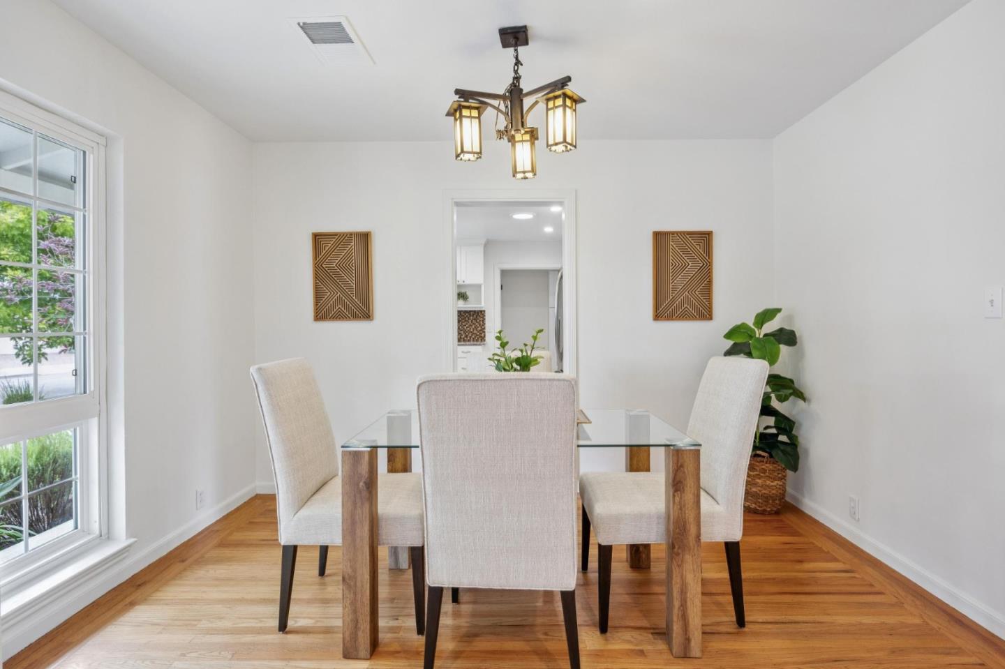 Detail Gallery Image 20 of 112 For 766 N Redwood Ave, San Jose,  CA 95128 - 3 Beds | 2 Baths