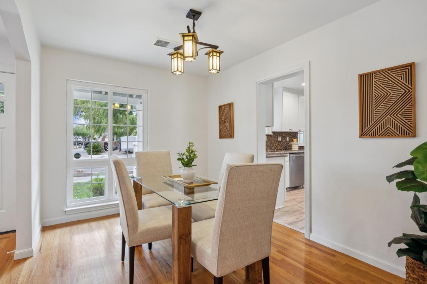 Detail Gallery Image 21 of 112 For 766 N Redwood Ave, San Jose,  CA 95128 - 3 Beds | 2 Baths