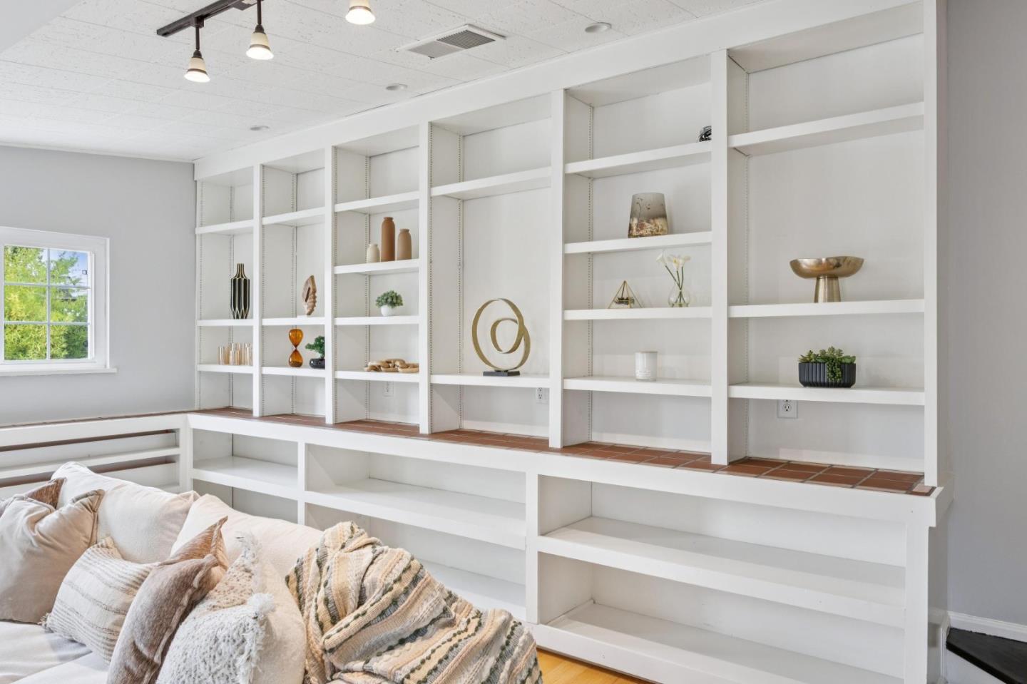 Detail Gallery Image 42 of 112 For 766 N Redwood Ave, San Jose,  CA 95128 - 3 Beds | 2 Baths