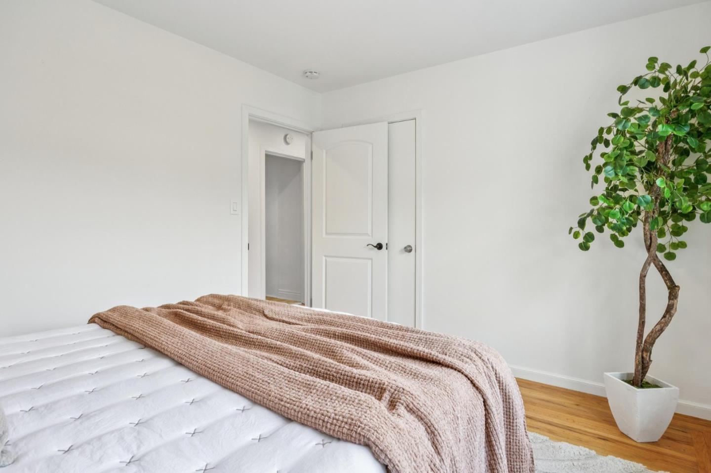 Detail Gallery Image 49 of 112 For 766 N Redwood Ave, San Jose,  CA 95128 - 3 Beds | 2 Baths