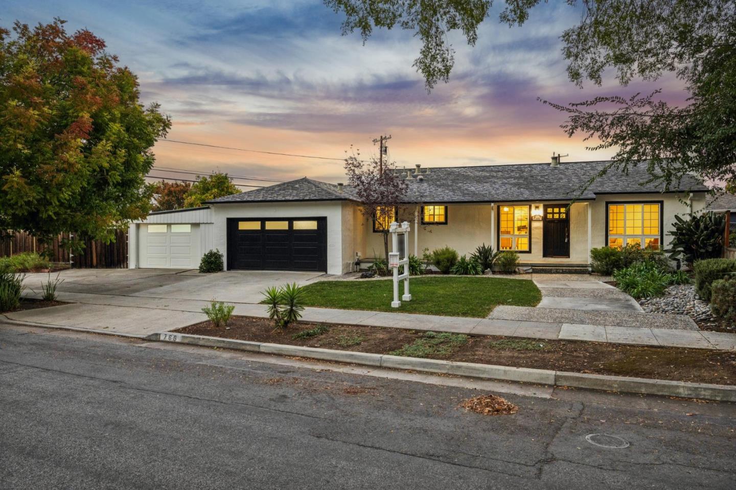 Detail Gallery Image 74 of 112 For 766 N Redwood Ave, San Jose,  CA 95128 - 3 Beds | 2 Baths