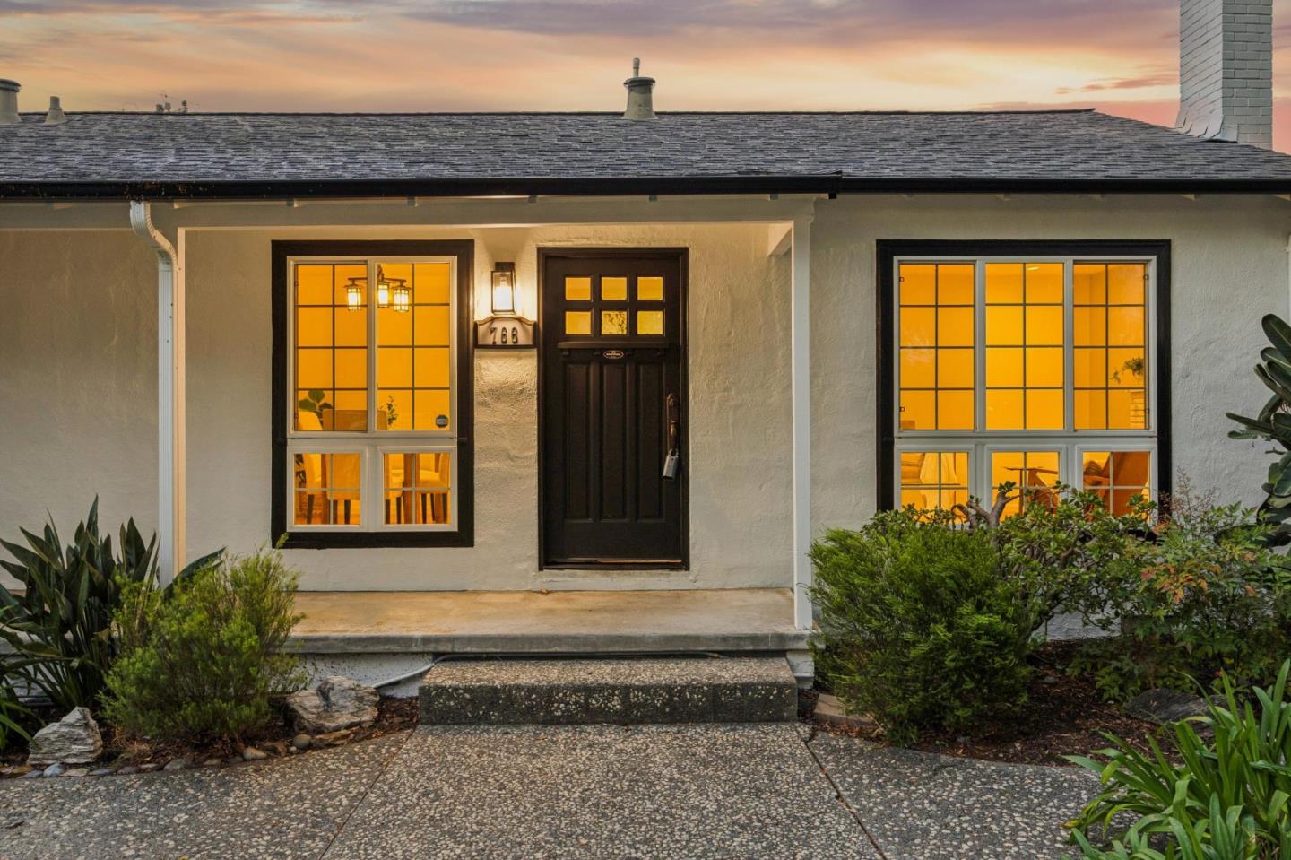 Detail Gallery Image 78 of 112 For 766 N Redwood Ave, San Jose,  CA 95128 - 3 Beds | 2 Baths