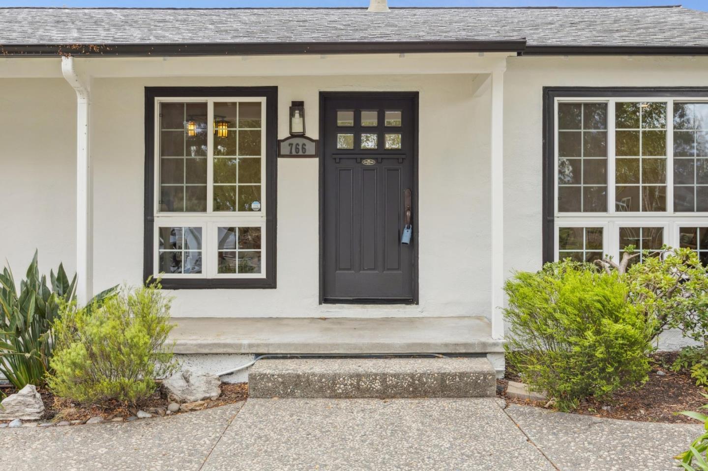 Detail Gallery Image 8 of 112 For 766 N Redwood Ave, San Jose,  CA 95128 - 3 Beds | 2 Baths